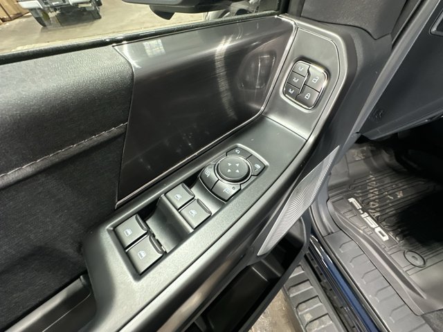 New 2026 Blue Ford Lariat image 19