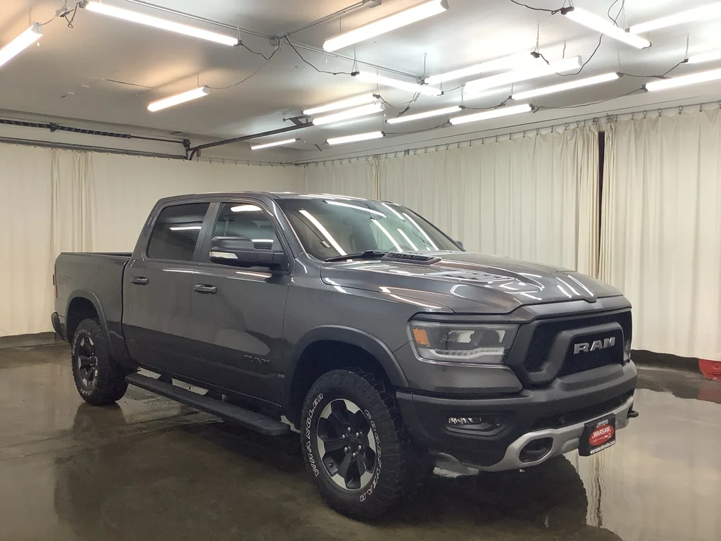 Used 2022 Granite Crystal Metallic Clearcoat Ram Rebel image 4