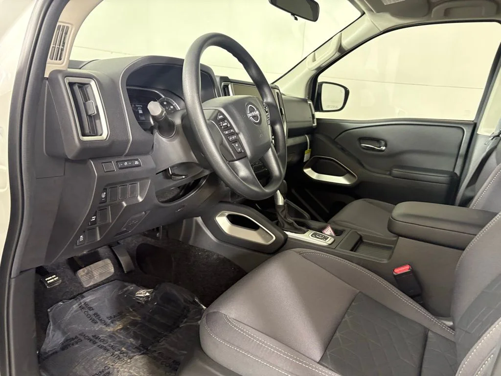 New 2026 Glacier White Nissan Crew Cab SV image 22