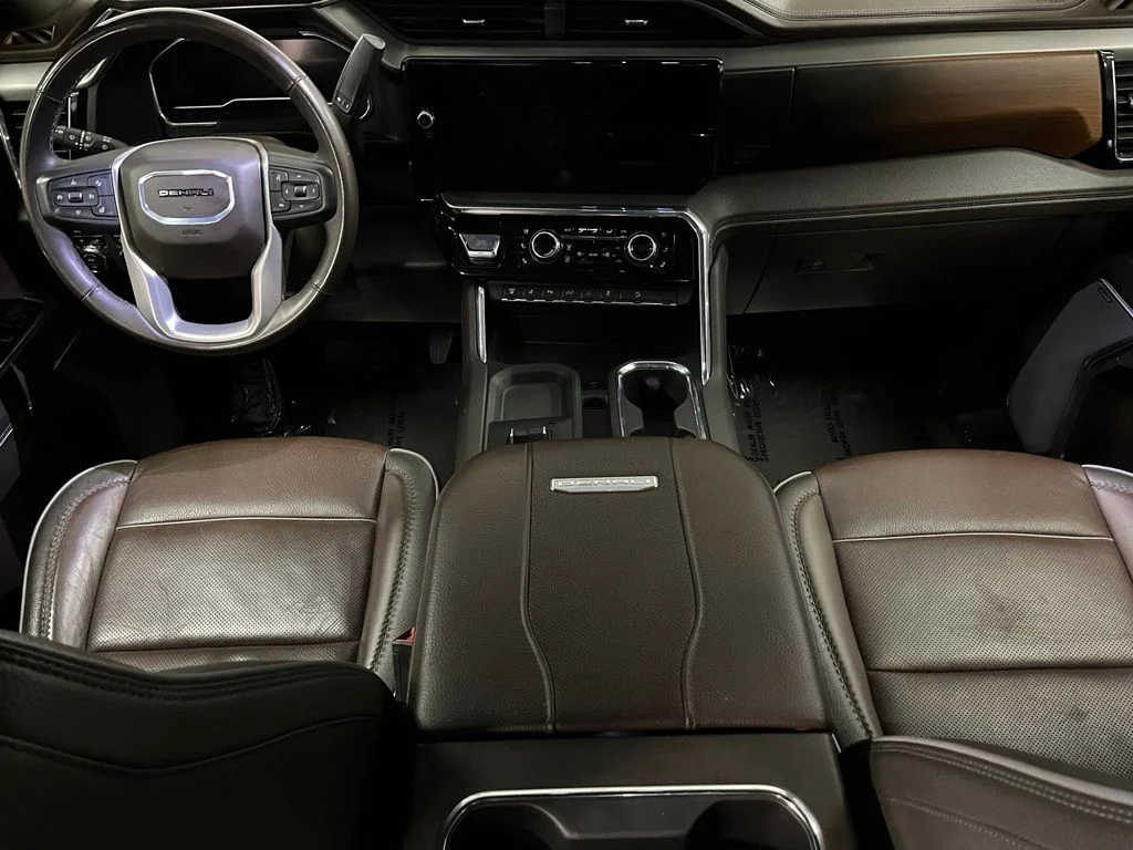 Used 2024 Black GMC Denali image 22