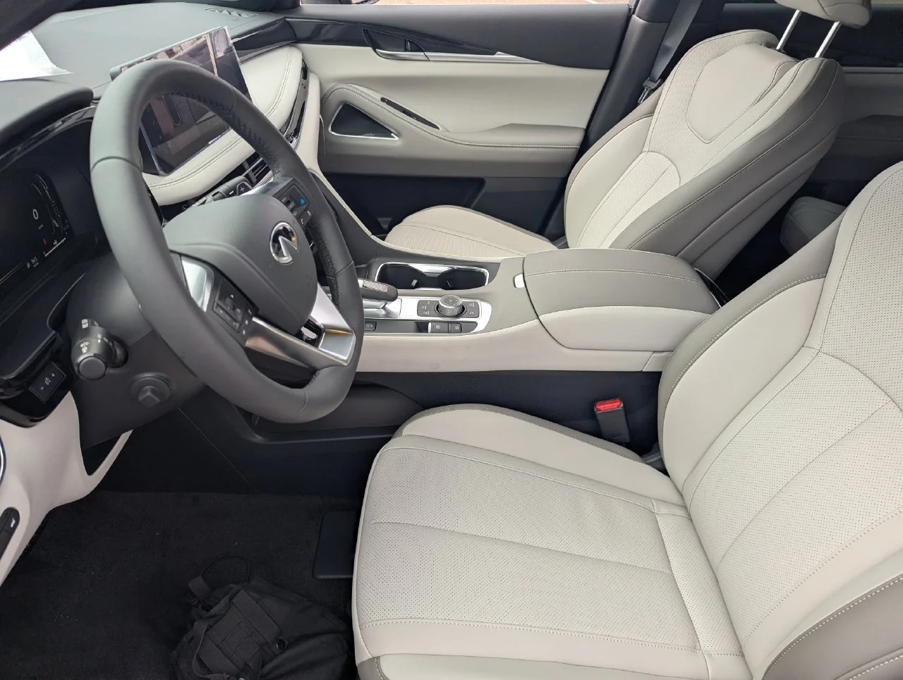 New 2027 GRAPHITE SHADOW INFINITI Sport AWD image 12