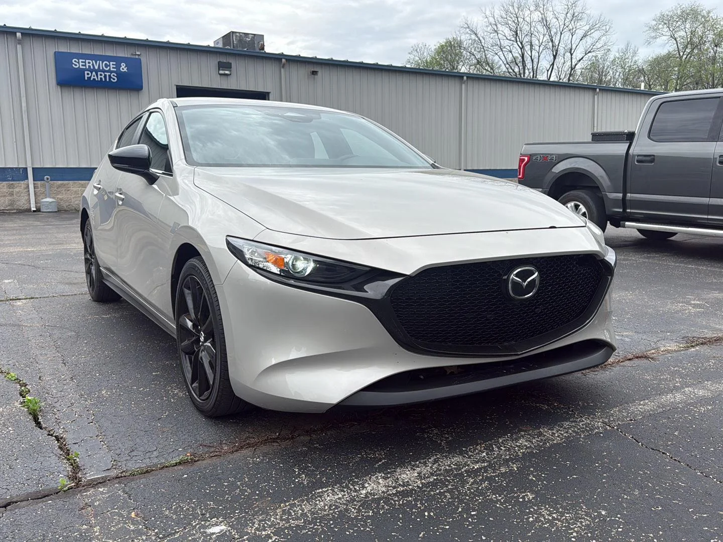 Used 2024 Platinum Quartz Metallic Mazda 2.5 S Select Sport image 3
