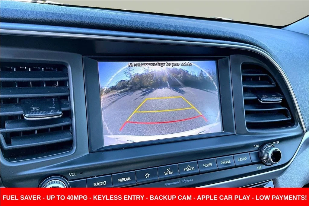 Used 2020 Silver Hyundai SEL image 16
