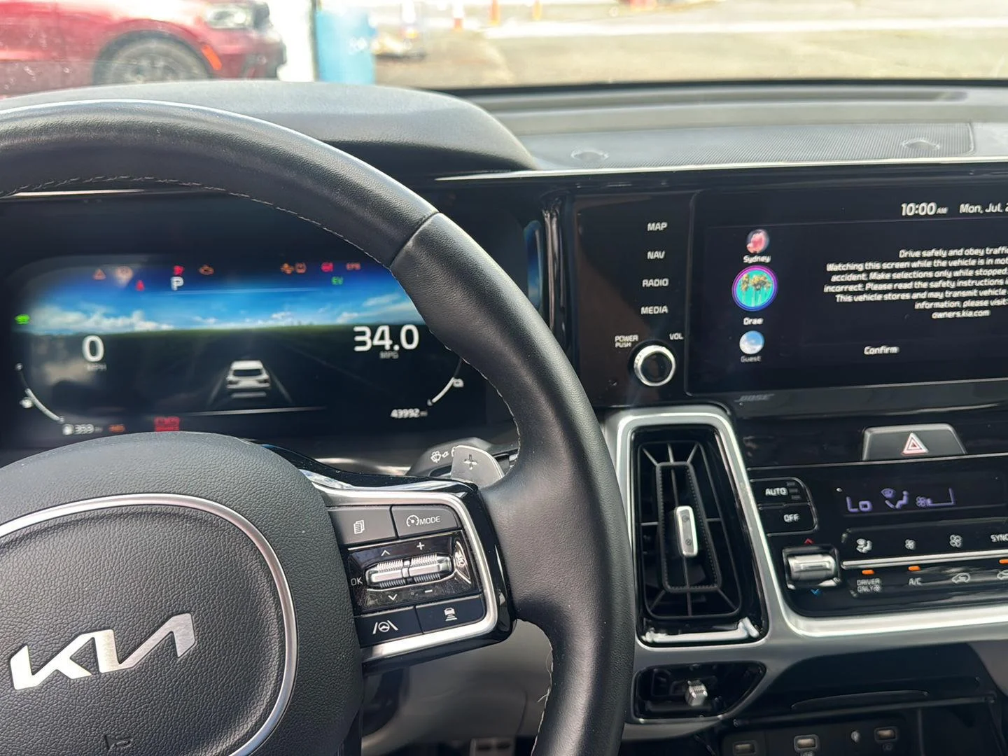 Used 2023 Platinum Graphite Kia SX Prestige image 8