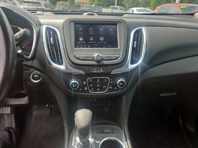 Used 2022 IRON GRAY METALLIC Chevrolet LT image 19
