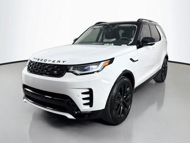New 2026 Discovery Dynamic SE All Wheel Drive Sport Utility