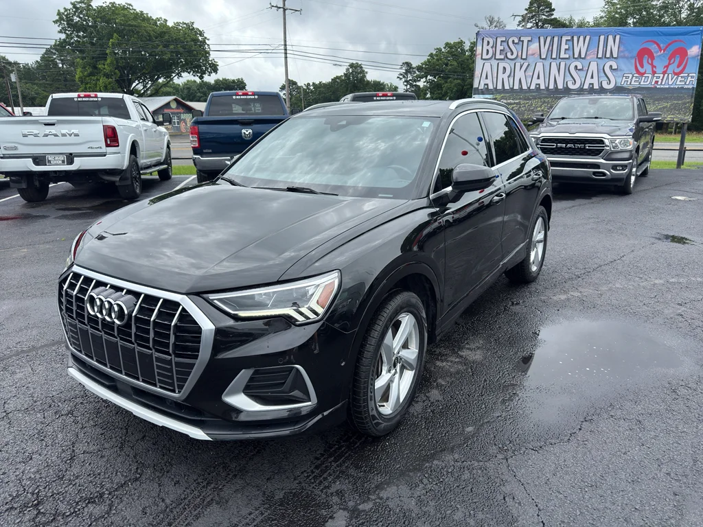 2021 Audi Q3 40 TFSI Premium Plus quattro's photo