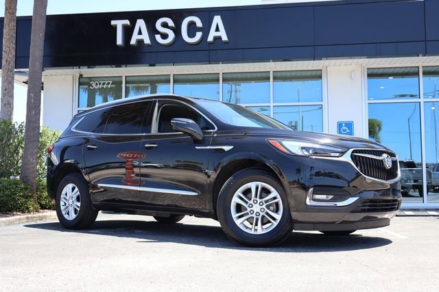 2018 Buick Enclave Essence's photo