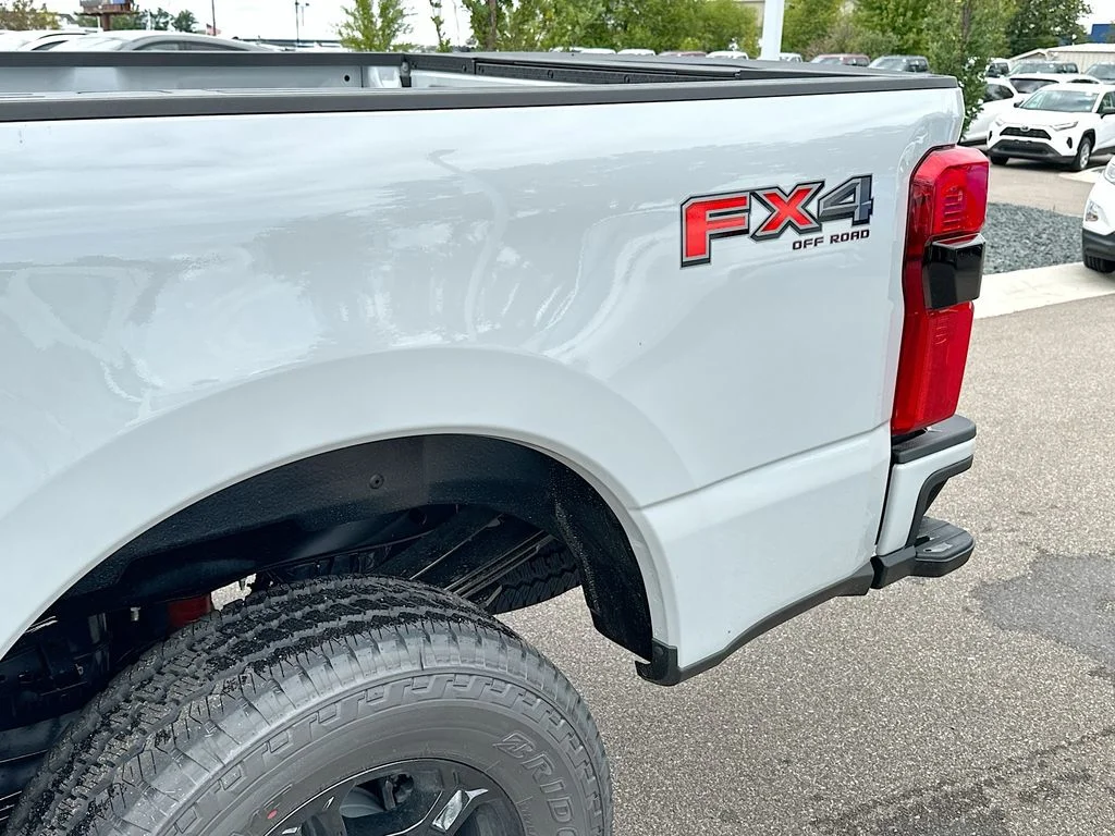 2026 Ford F-350 Super Duty XL - Photo 12
