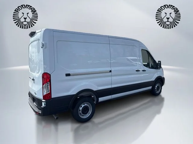New 2026 Oxford White Ford Cargo Van image 6