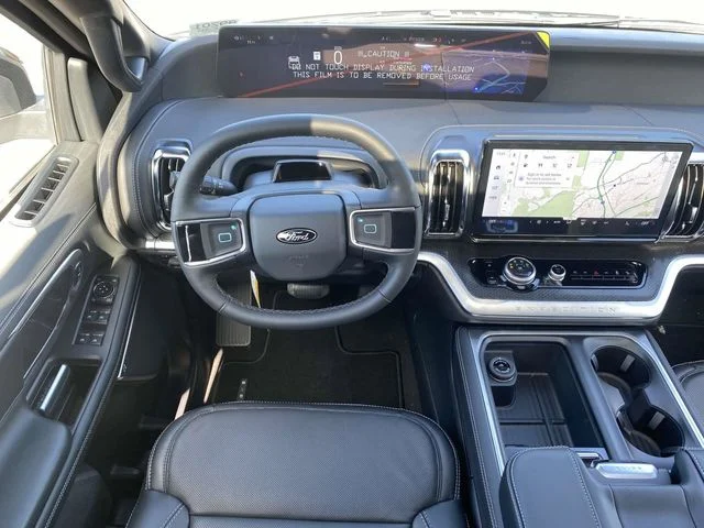New 2026 White Ford Platinum image 4