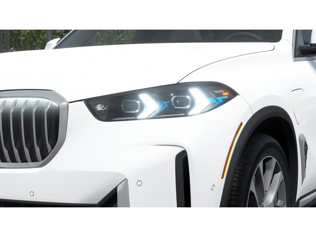 New 2026 Alpine White BMW  image 6