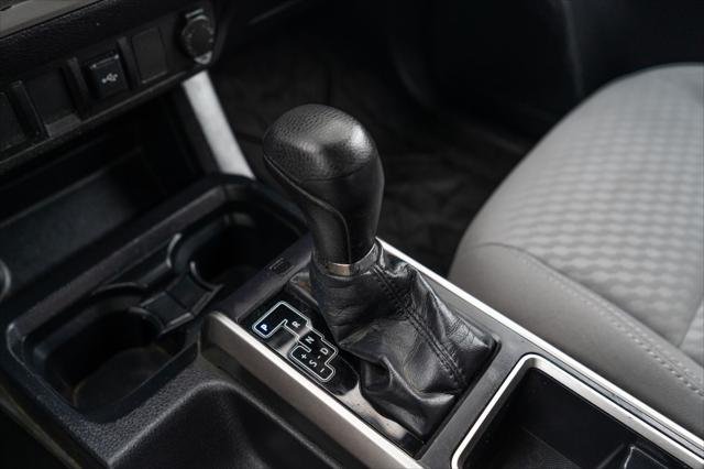 Certified Used 2021 MAGNETIC GRAY MET. Toyota  image 29