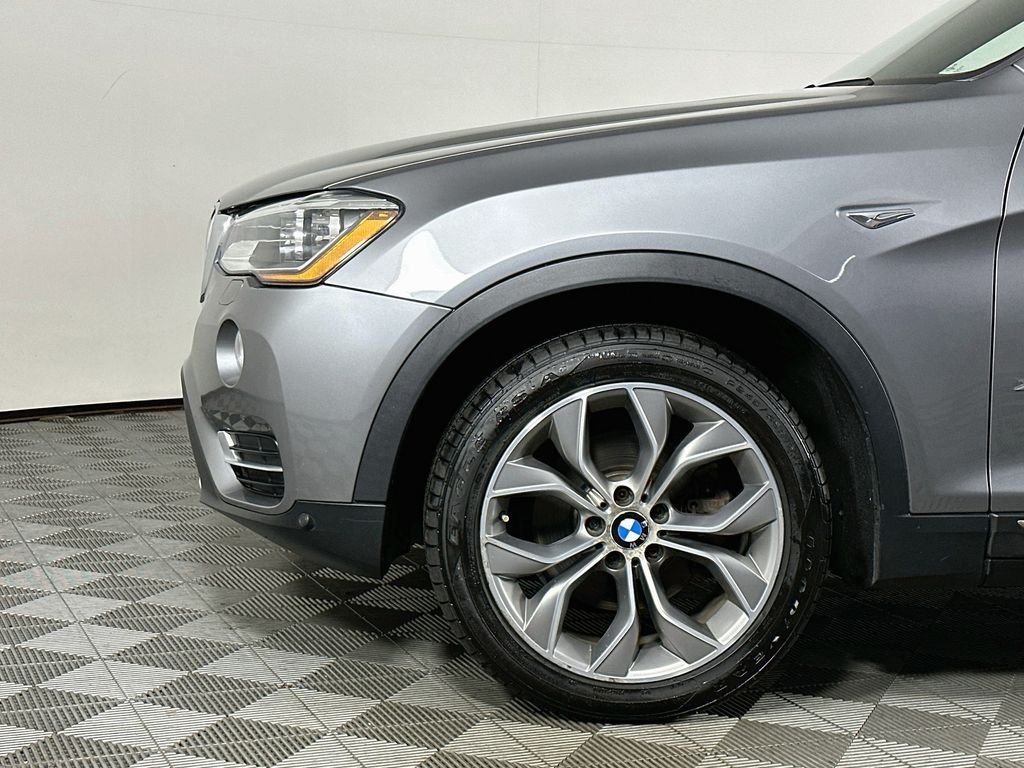 Used 2016 Glacier Silver Metallic BMW xDrive28d image 9