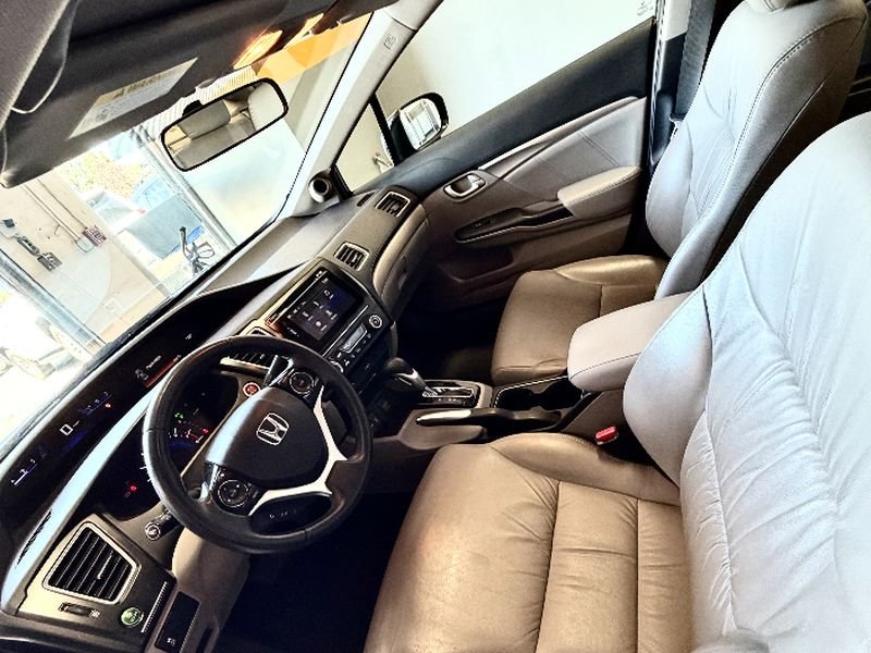 Used 2015 Gray Honda EX-L image 7