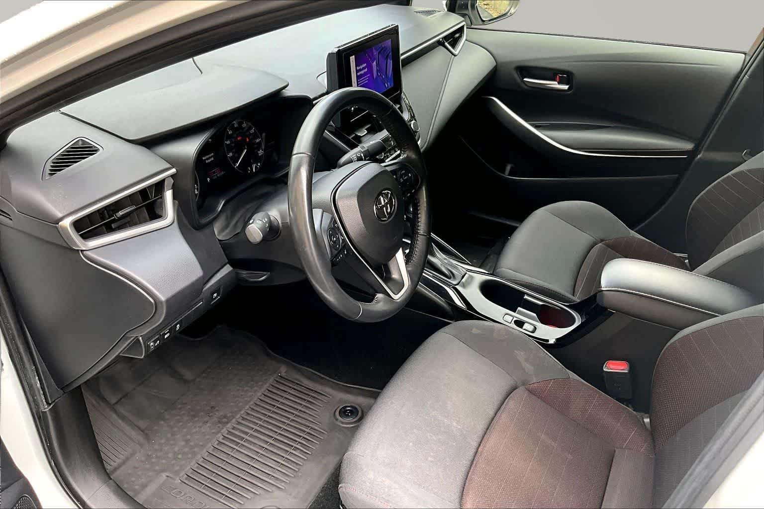 Used 2024 Ice Cap Toyota Hybrid SE image 18