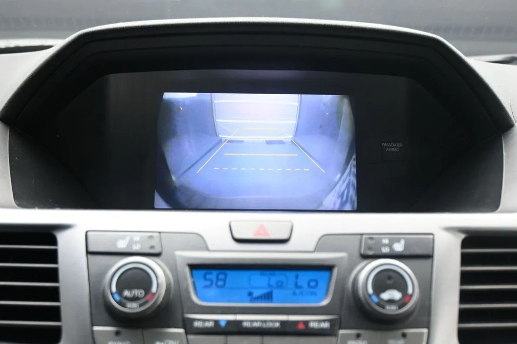 Used 2012  Honda Touring image 23