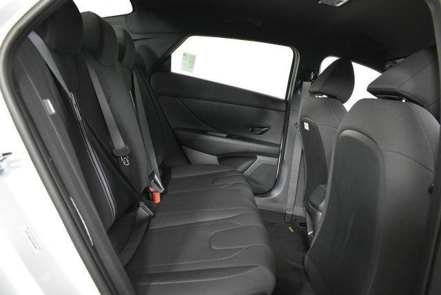 New 2026 White Hyundai SEL Sport image 60