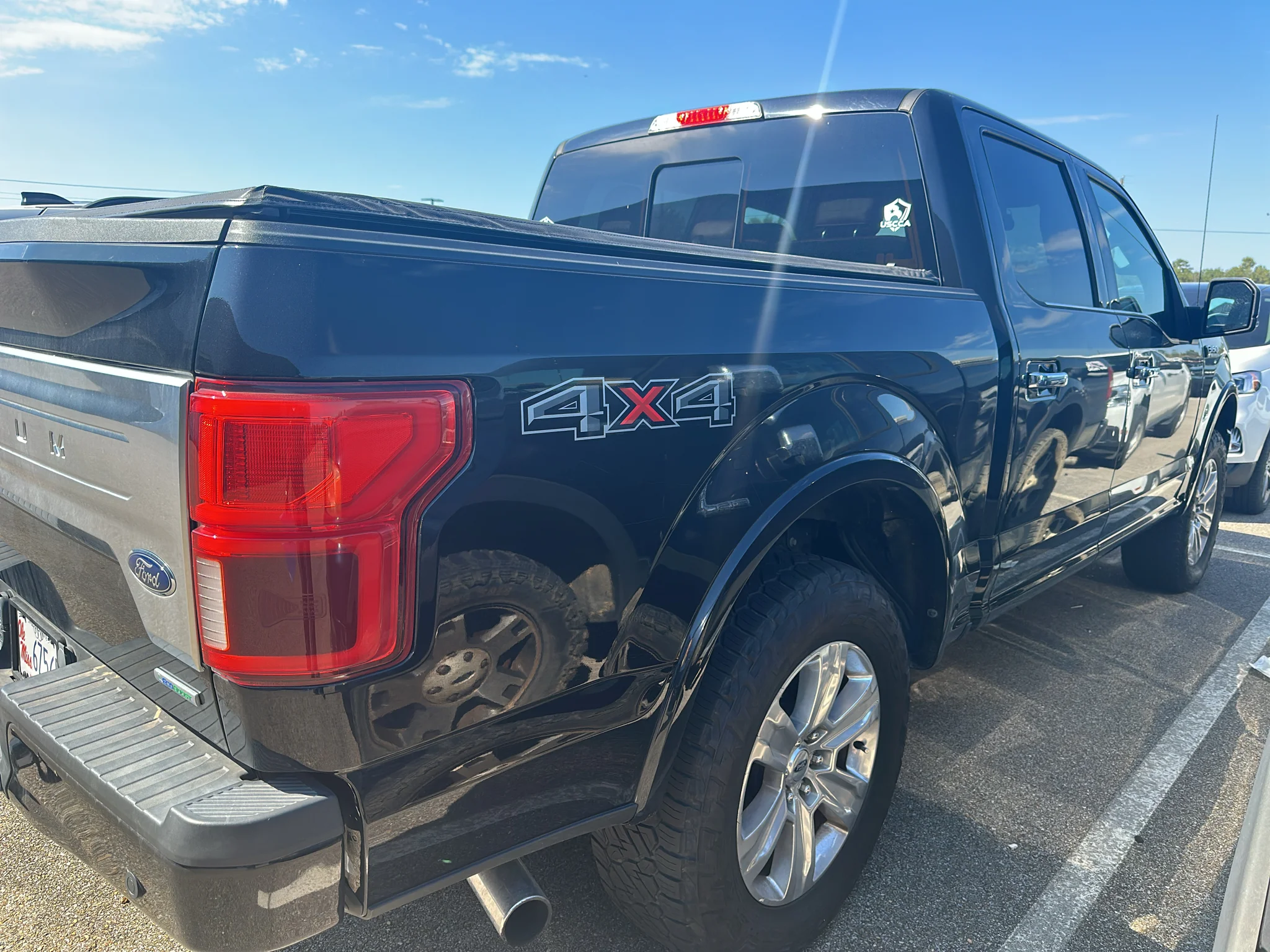 Used 2019 Agate Black Metallic Ford Platinum image 5