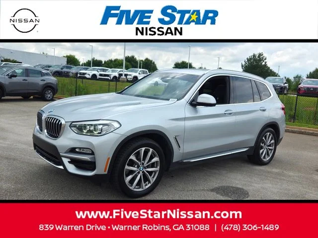 Used 2019 Silver BMW xDrive30i image 3