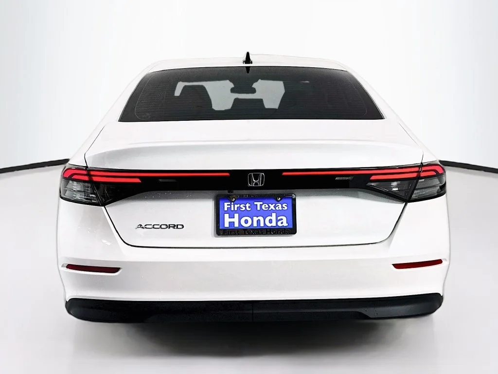 New 2026 Platinum White Pearl Honda SE image 6