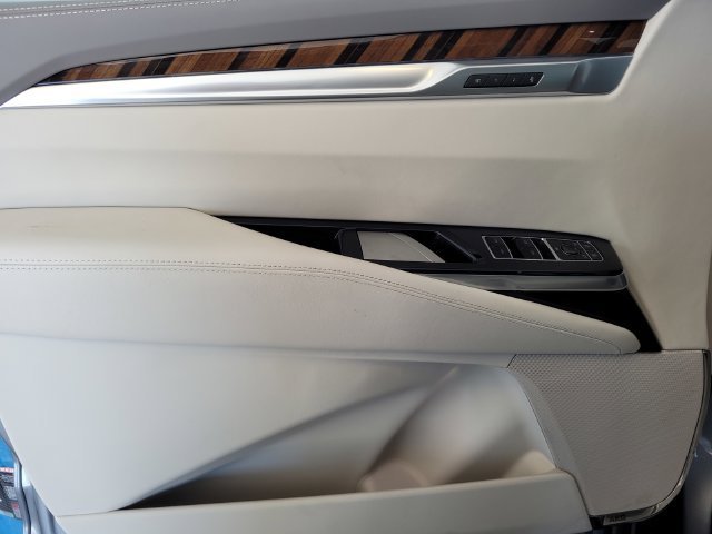 2026 Cadillac Escalade Platinum Sport - Photo 18