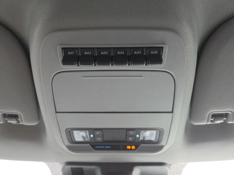 New 2026 White Ford XL image 31