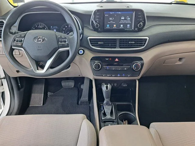 Used 2019 White Hyundai Value image 27