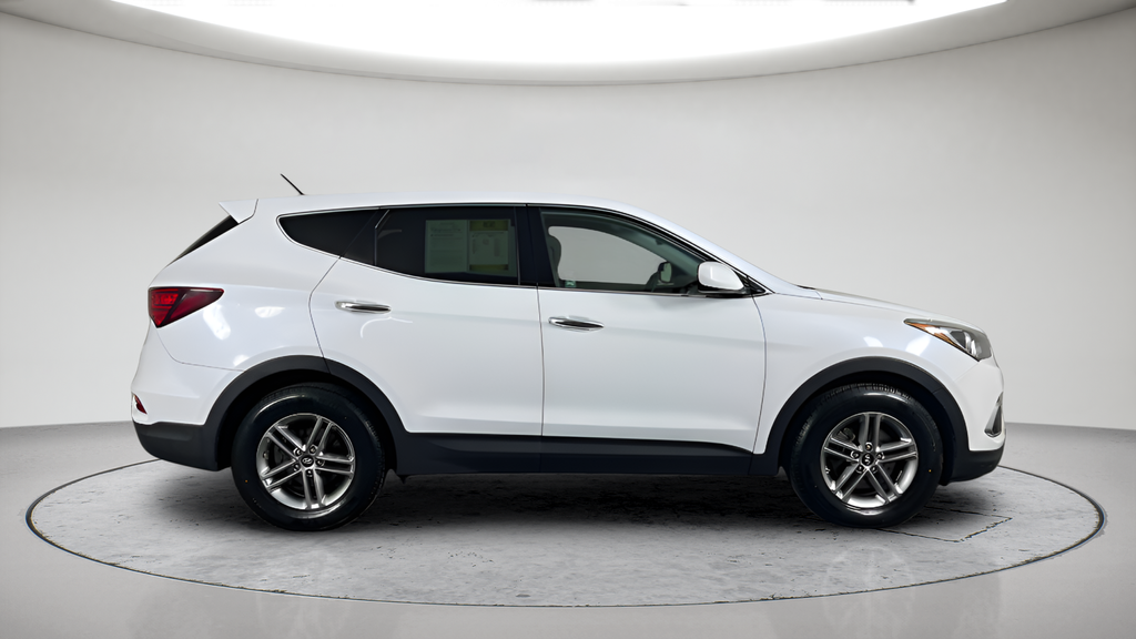 Used 2018 White Hyundai 2.4 Base image 2