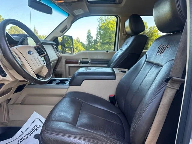 Used 2015 White Ford King Ranch image 15