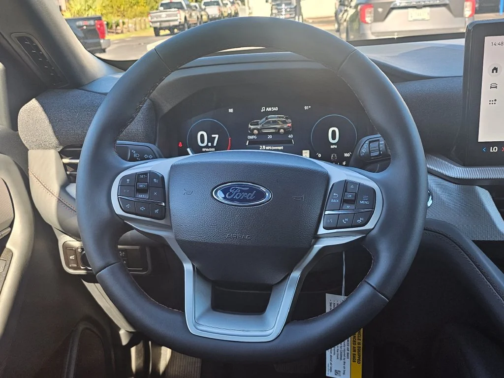 New 2027 Black Ford Active image 7