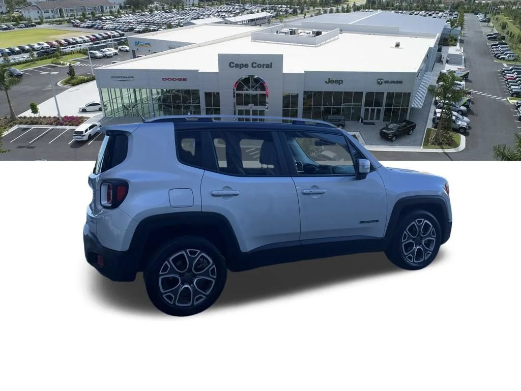 Used 2015 Silver Jeep Limited image 18