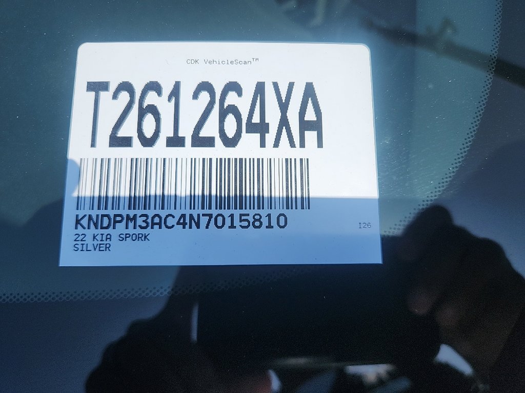 Certified Used 2022 Sparkling Silver Kia LX image 4