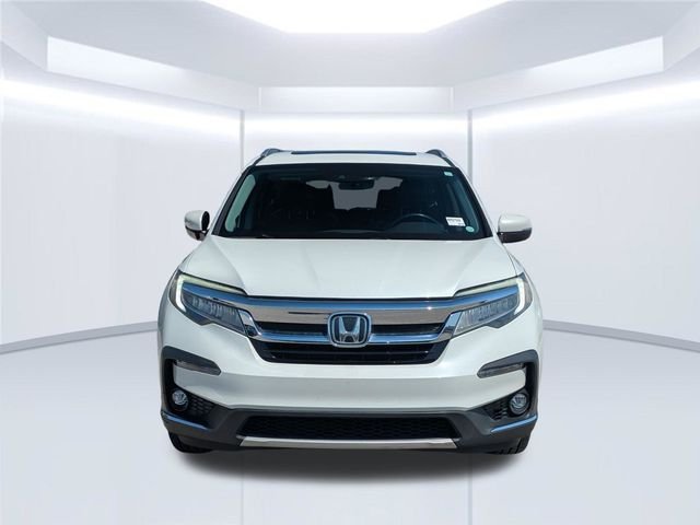 Used 2021 White Honda Touring image 10