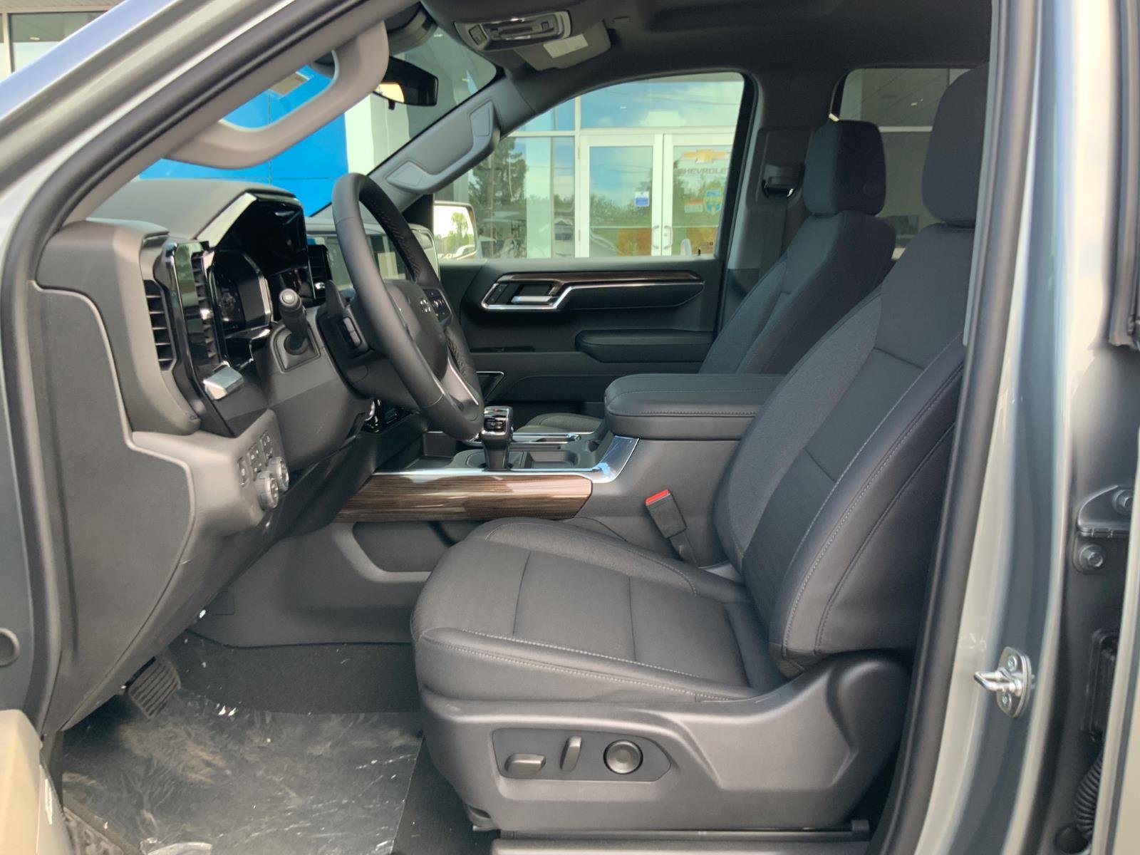 New 2026 Sterling Gray Metallic Chevrolet LT Trail Boss image 10