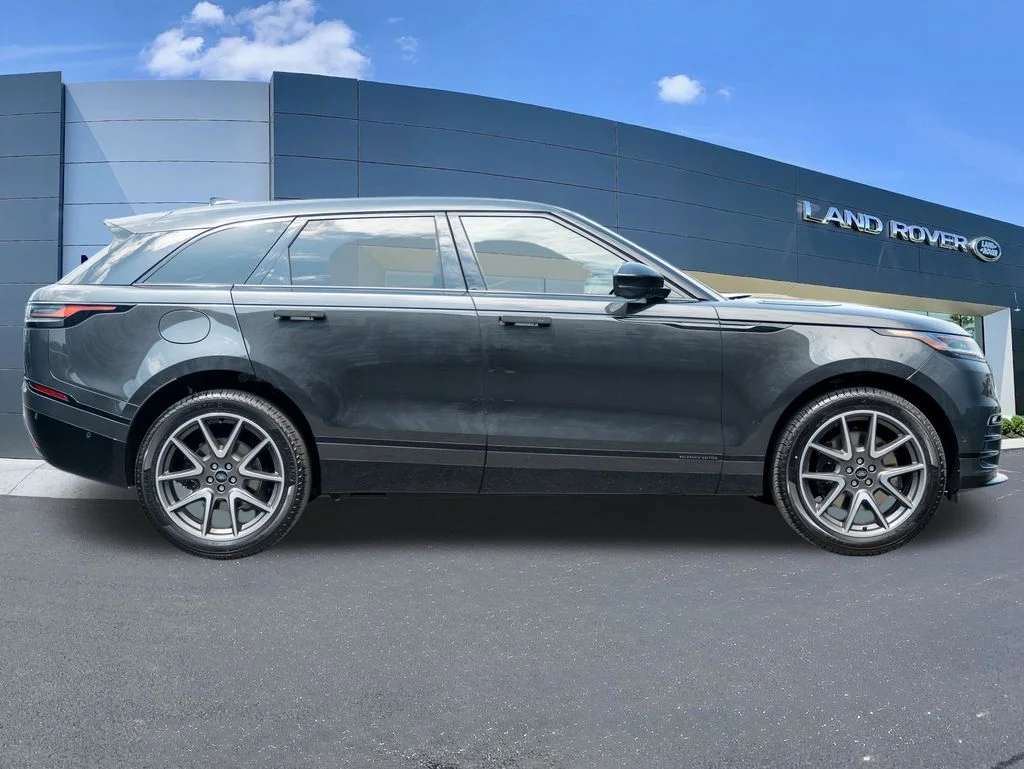 New 2026 Gray Land Rover  image 8