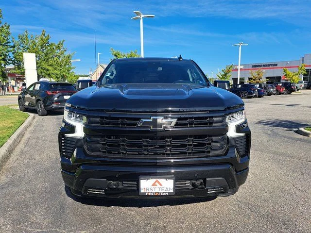 Used 2024 Black Chevrolet RST image 3