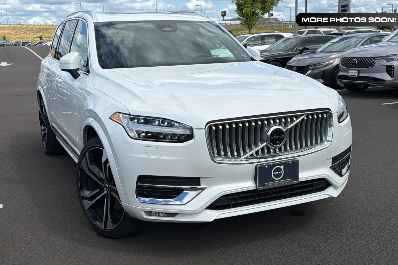 2025 Volvo XC90 B6 Ultra Bright 7-Seater 4WD's photo