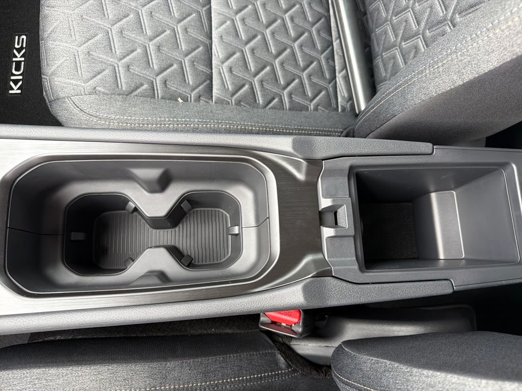 New 2026 Nissan Kicks SV 4D Sport Utility