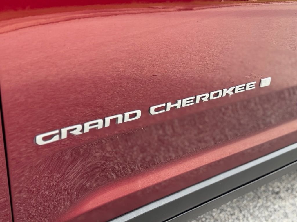 Used 2024 Red Jeep Limited image 15