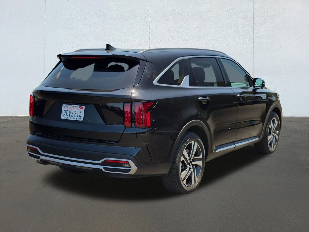 Used 2023 Aurora Black Kia SX Prestige image 5