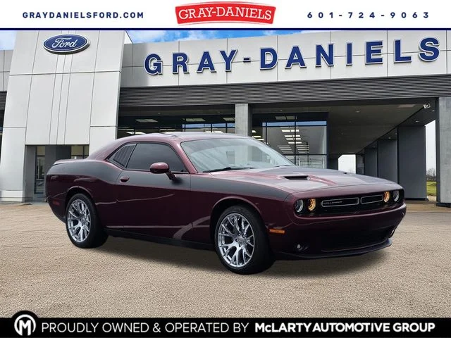 2021 Dodge Challenger SXT Auto's photo