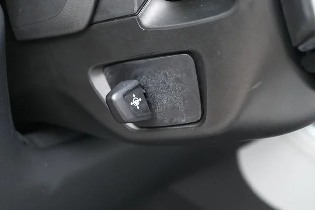 Used 2023 Black BMW sDrive40i image 30