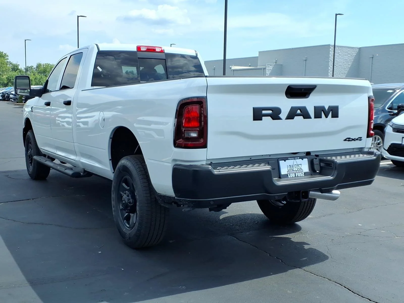 New 2026 Bright White Clear-Coat Exterior Paint RAM Tradesman image 4