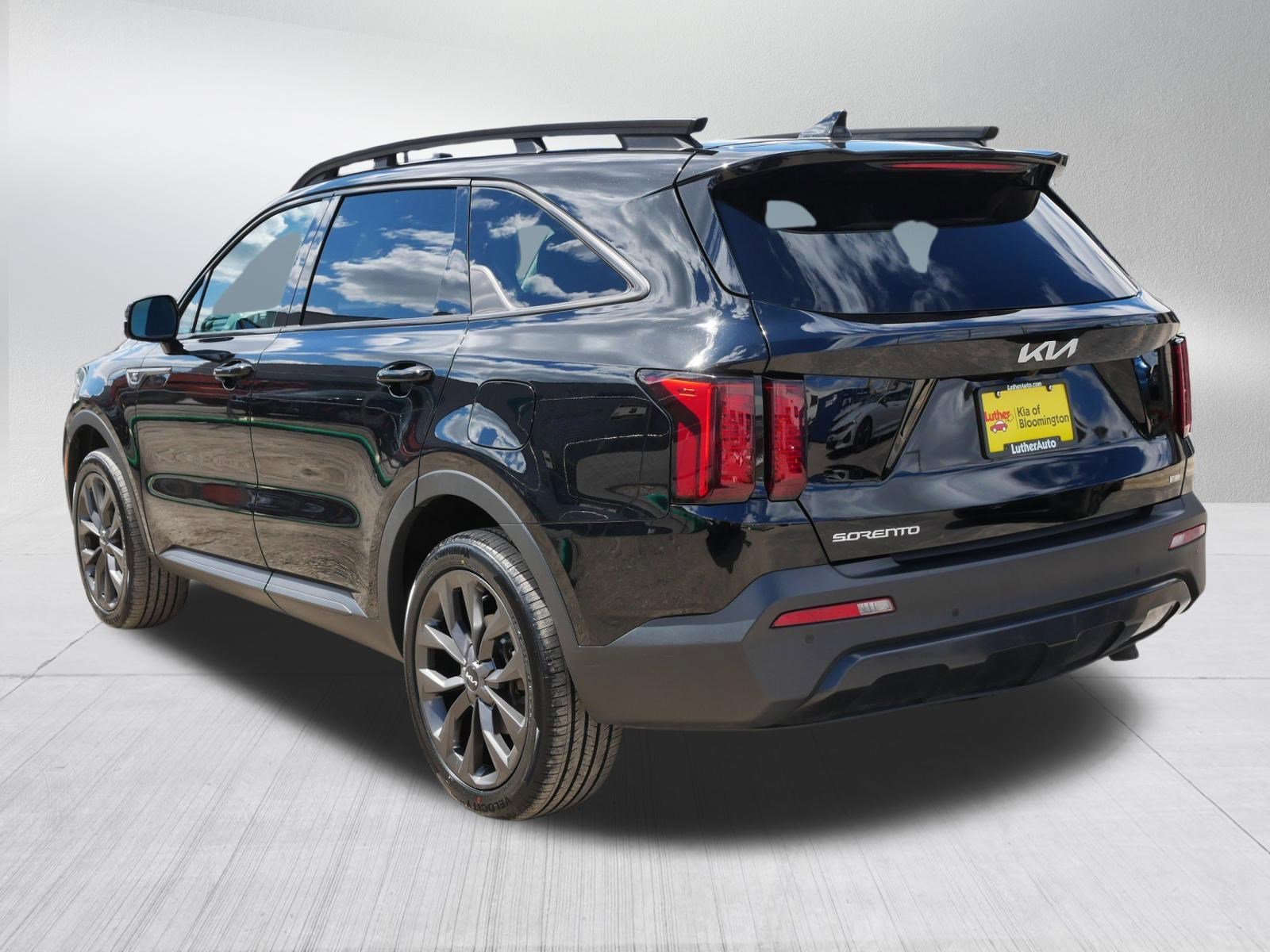 Certified Used 2023 Ebony Black Kia X-Line EX image 5
