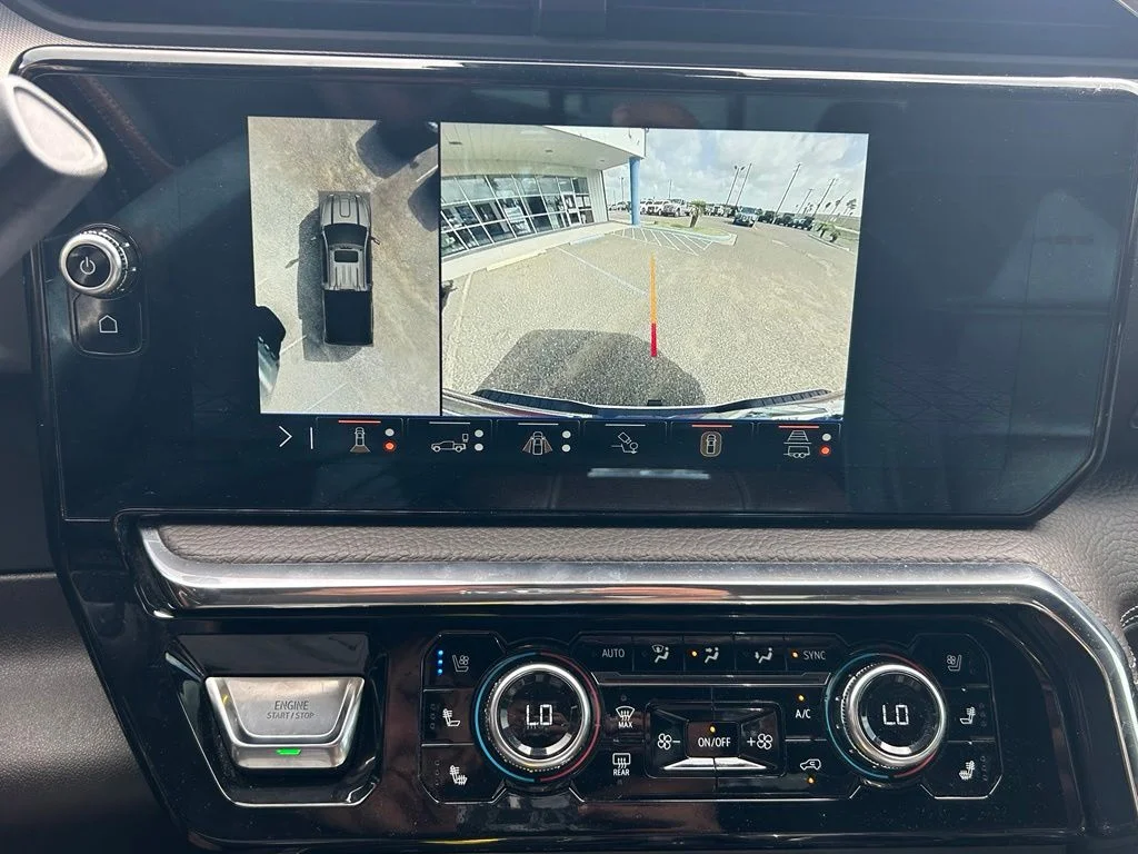 Used 2024 White GMC Denali image 15