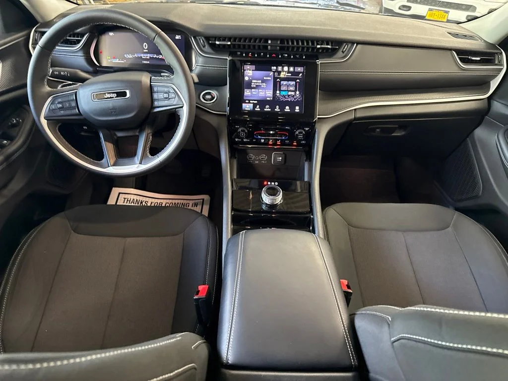 Used 2023 Black Jeep Laredo image 18