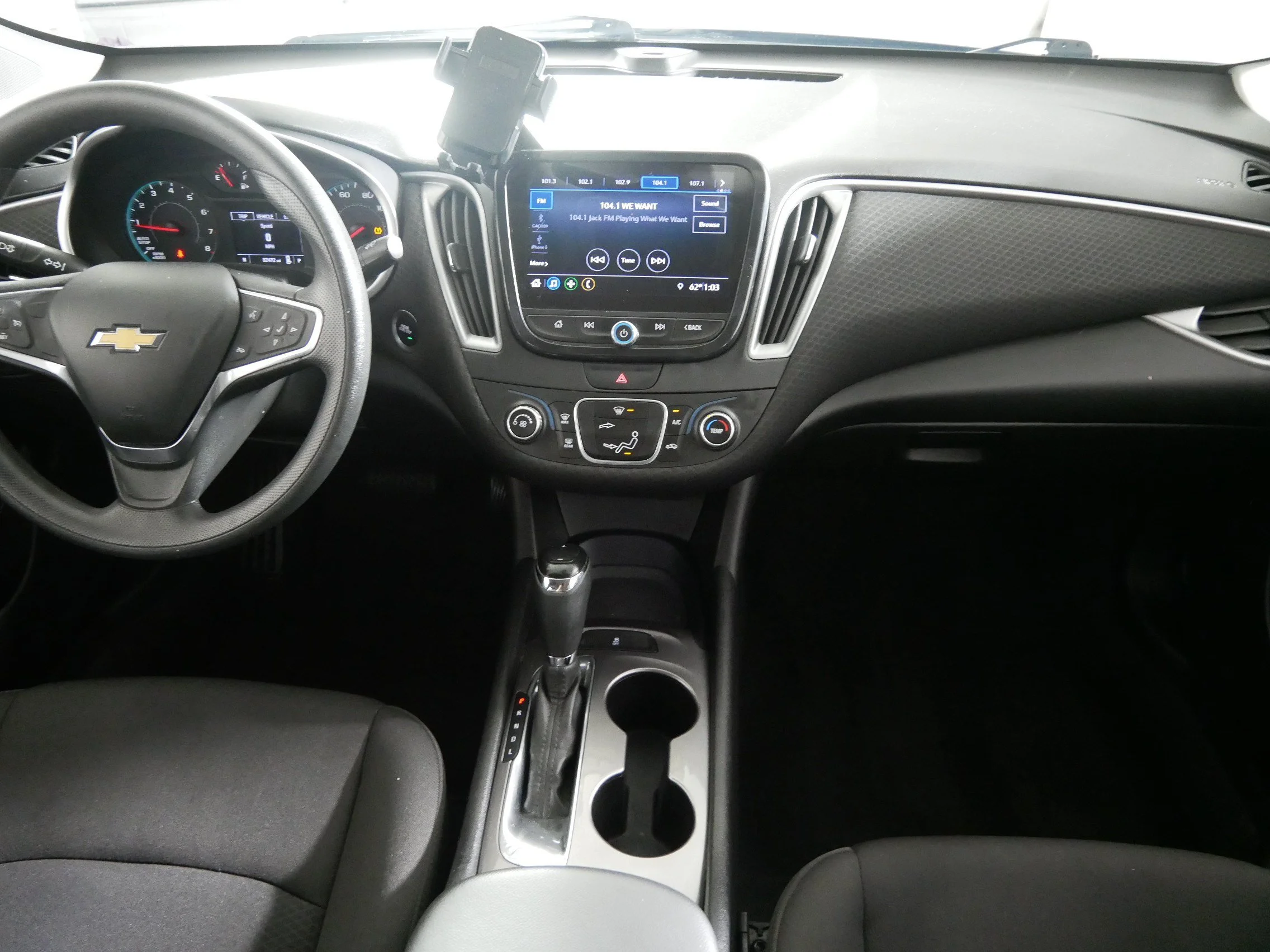 Used 2019 Shadow Gray Metallic Chevrolet LS image 10