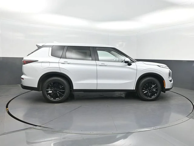 New 2026 White Mitsubishi ES 1.5T 2WD image 27
