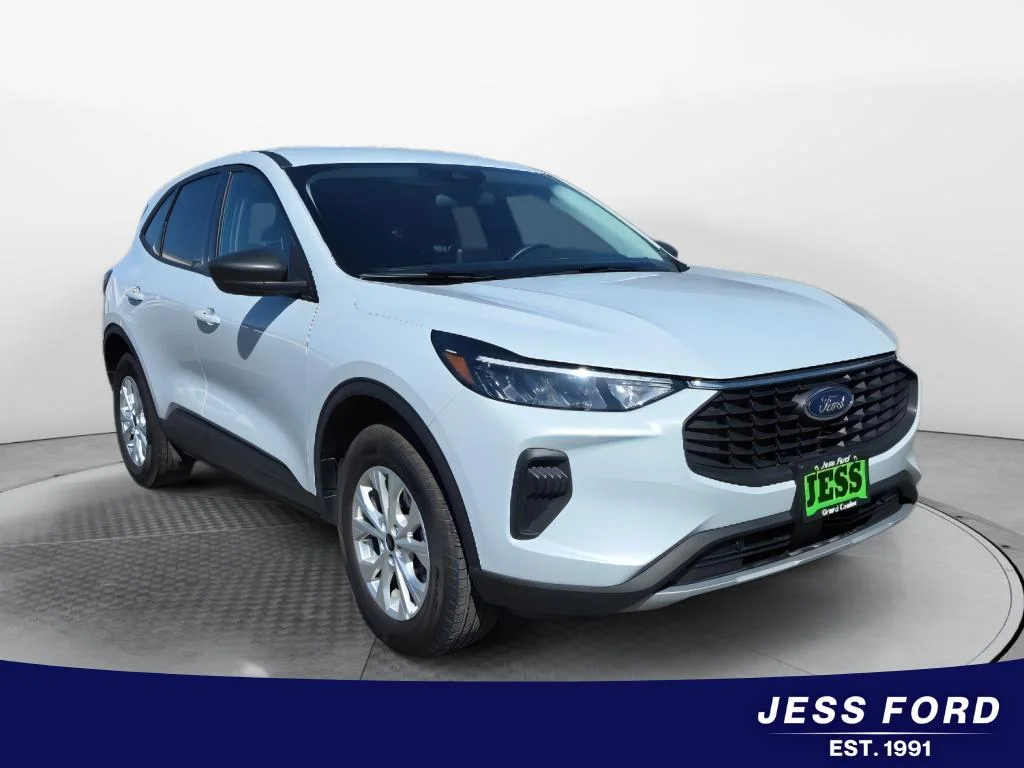 Used 2025 Space Silver Ford Active image 7